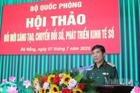 Thiếu tướng Đào Minh Đạo - Phó Cục trưởng Cục Tài chính, Bộ Quốc phòng phát biểu tại khai mạc hội thảo. (Ảnh: ĐÌNH TĂNG)