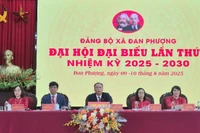 Đoàn Chủ tịch Đại hội. (Ảnh: DIỆU THƯƠNG)
