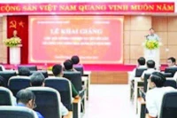 Lễ khai giảng lớp bồi dưỡng nghiệp vụ chuyên sâu về công tác kiểm tra, giám sát. (Ảnh QUANG TIẾN)