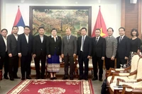 Đoàn công tác Ban Tuyên huấn Trung ương Đảng Nhân dân Cách mạng Lào làm việc tại trụ sở Bộ Văn hóa, Thể thao và Du lịch. 