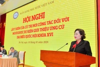 Giới thiệu Thống đốc Ngân hàng Nhà nước Nguyễn Thị Hồng ứng cử đại biểu Quốc hội khóa XVI.