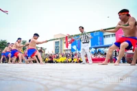 Kéo co vừa là trò chơi hấp dẫn trong ngày hội, vừa là nghi lễ linh thiêng gắn với ước vọng mưa thuận gió hòa và mùa màng bội thu.