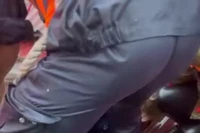 Video nghẹt thở giải cứu 2 người dân mắc kẹt do mưa lũ kỷ lục tại Thái Nguyên