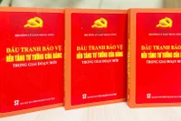 "Đấu tranh bảo vệ nền tảng tư tưởng của Đảng trong giai đoạn mới"
