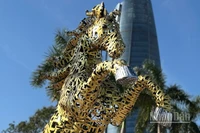 Linh vật ngựa độc đáo ghép tên 94 xã phường Đà Nẵng đón Tết 2026.