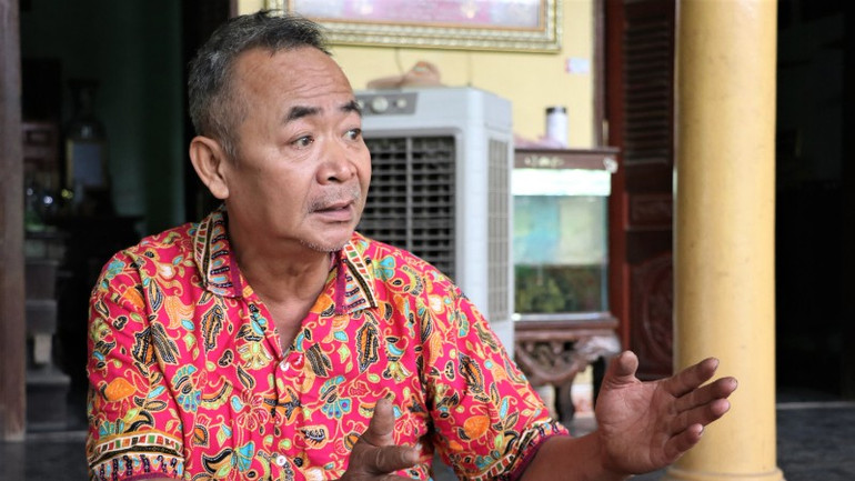 “Khác với phơi, lò sấy chỉ làm khô lúa ở mức 60-70 độ C để khi xay sẽ không bị nát, hạt gạo dẻo”, ông Nam nhấn mạnh. img-5326-7898.jpg