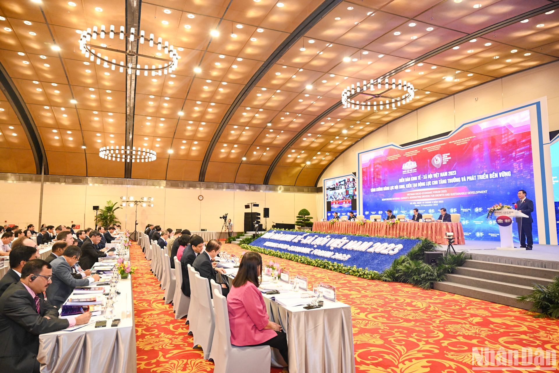 Quang cảnh Lễ khai mạc Diễn đàn.