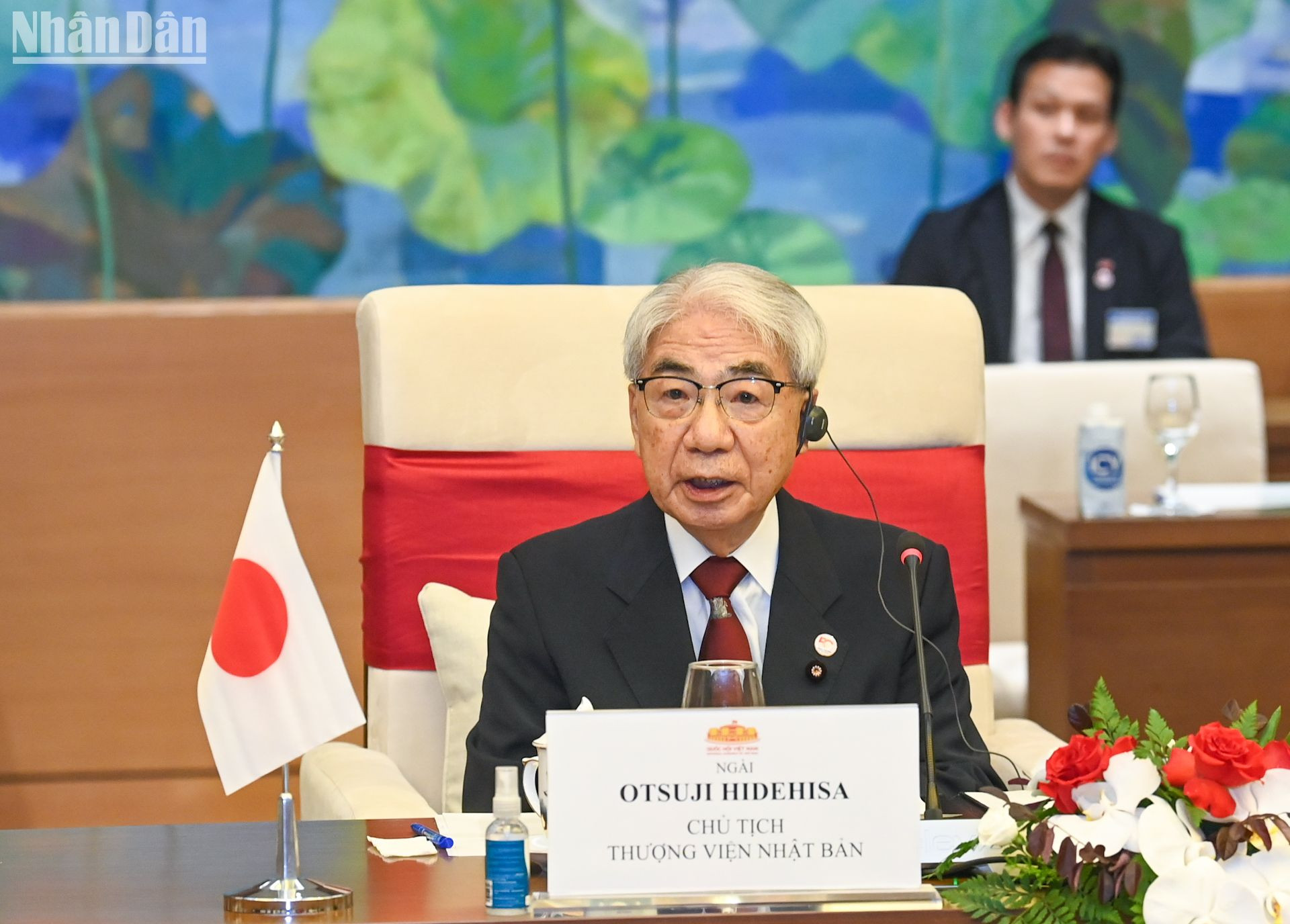 Chủ tịch Thượng viện Nhật Bản Otsuji Hidehisa phát biểu tại buổi hội đàm.