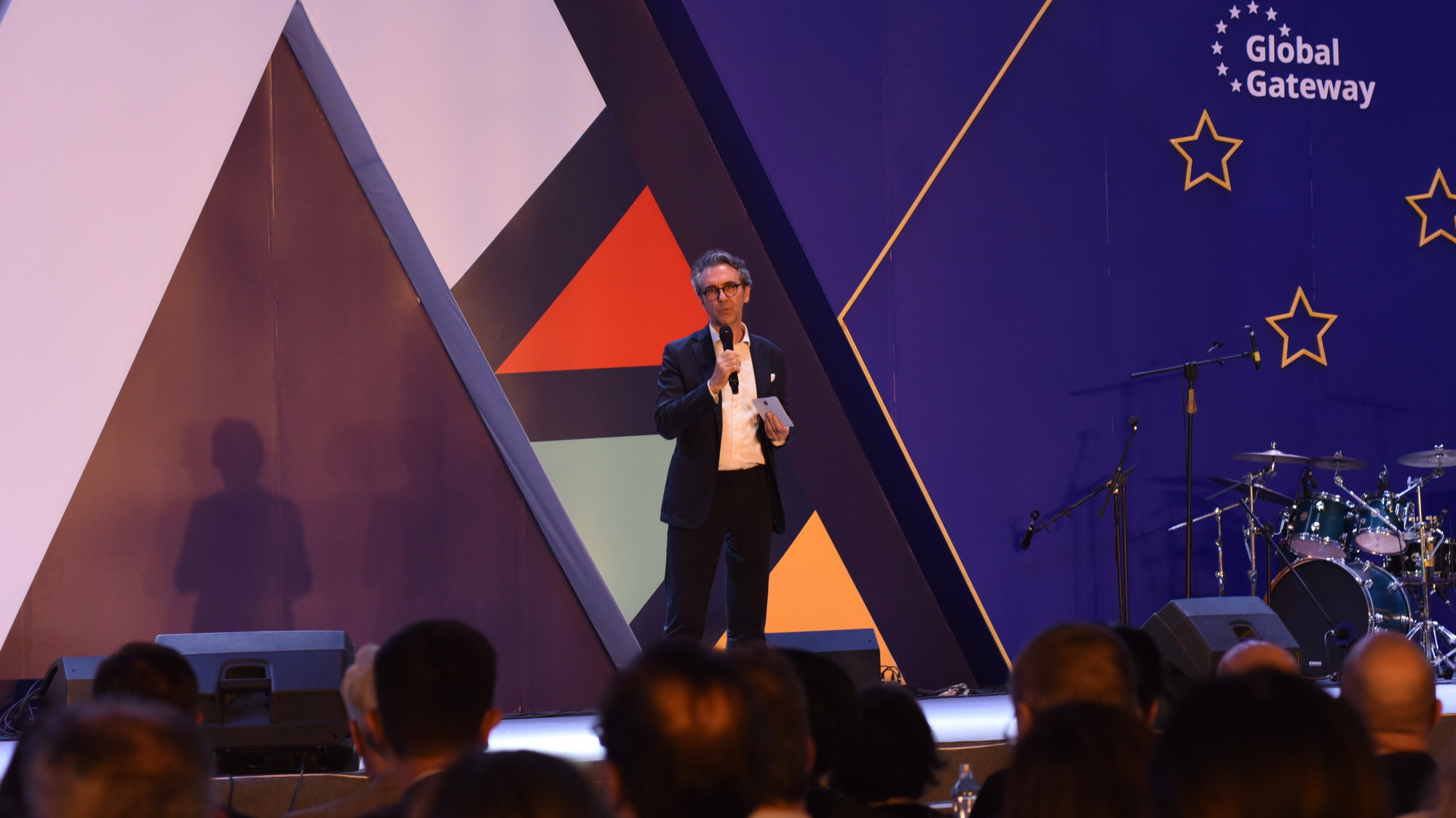 Đại sứ EU Giorgio Aliberti cho biết: “Sau 5 năm tạm dừng, Ngôi làng châu Âu 2023 sẽ quay trở lại với công chúng Việt Nam và tiếp tục sứ mệnh của mình trong việc giới thiệu sự phong phú của văn hóa châu Âu, khẳng định tôn chỉ chung của EU – thống nhất trong sự đa dạng”.