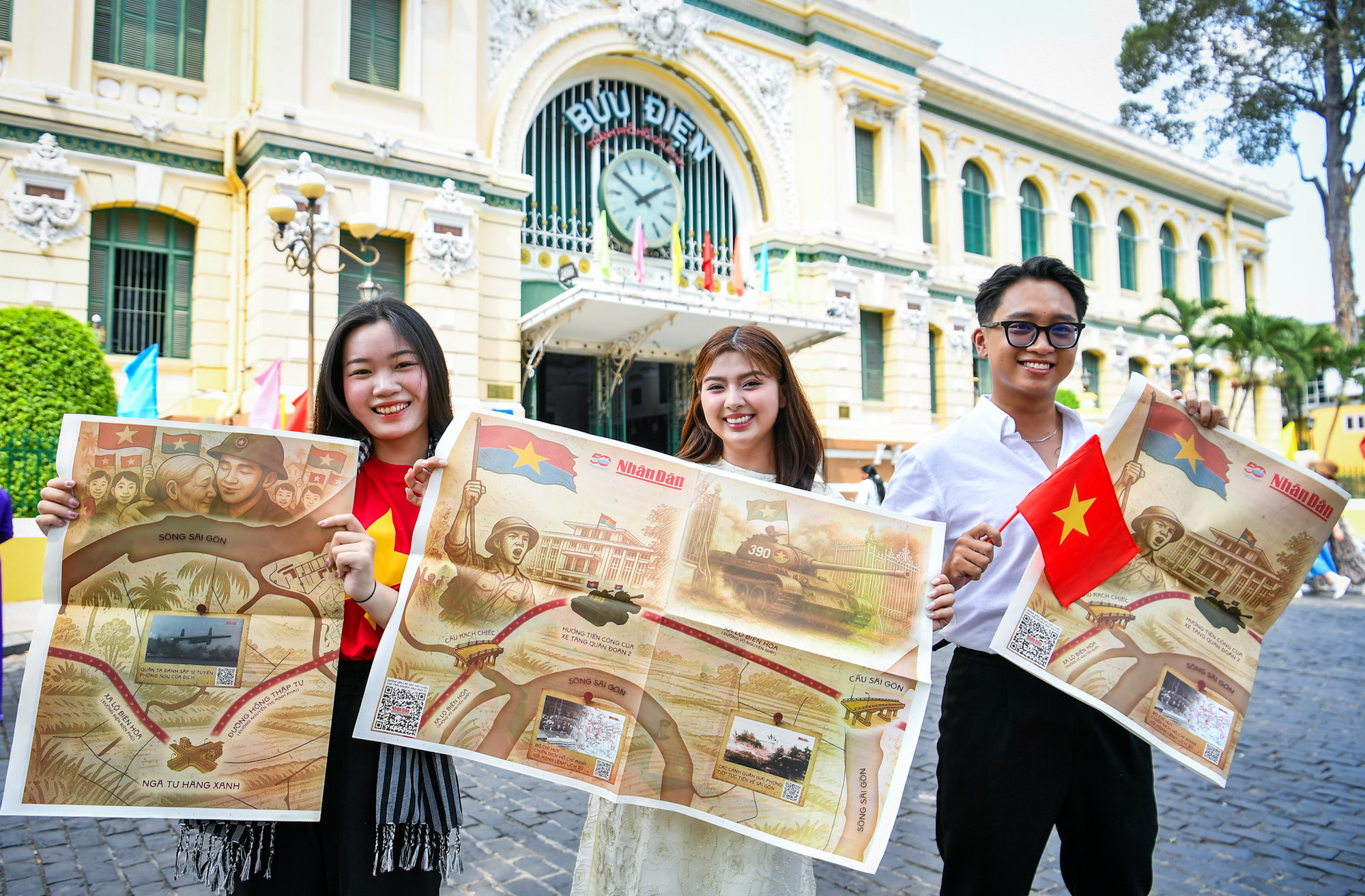 [Ảnh] Phụ san đặc biệt của Báo Nhân Dân lan toả tới bạn đọc toàn quốc ảnh 12