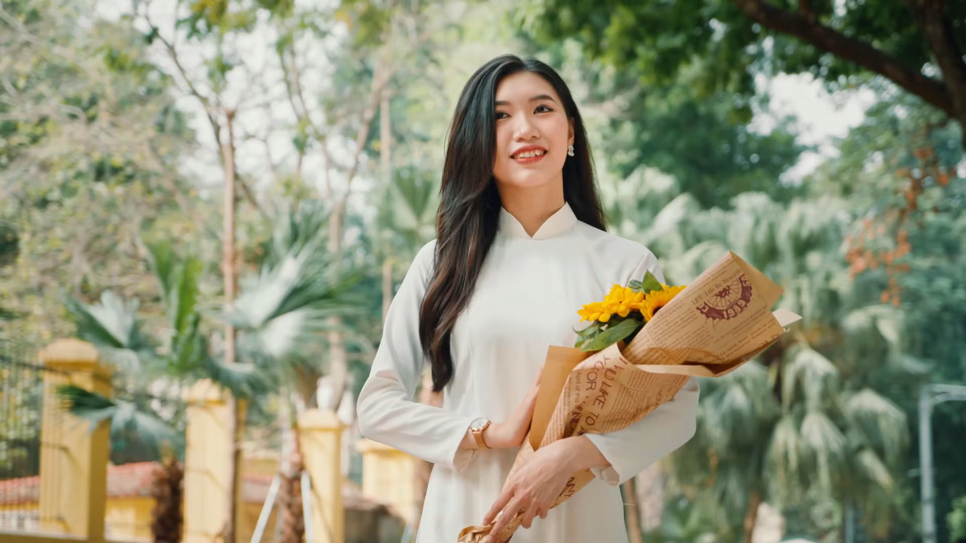 Cùng ngắm một Hà Nội thân quen và tràn đầy cảm xúc qua hình ảnh trong MV Going Home ảnh 8