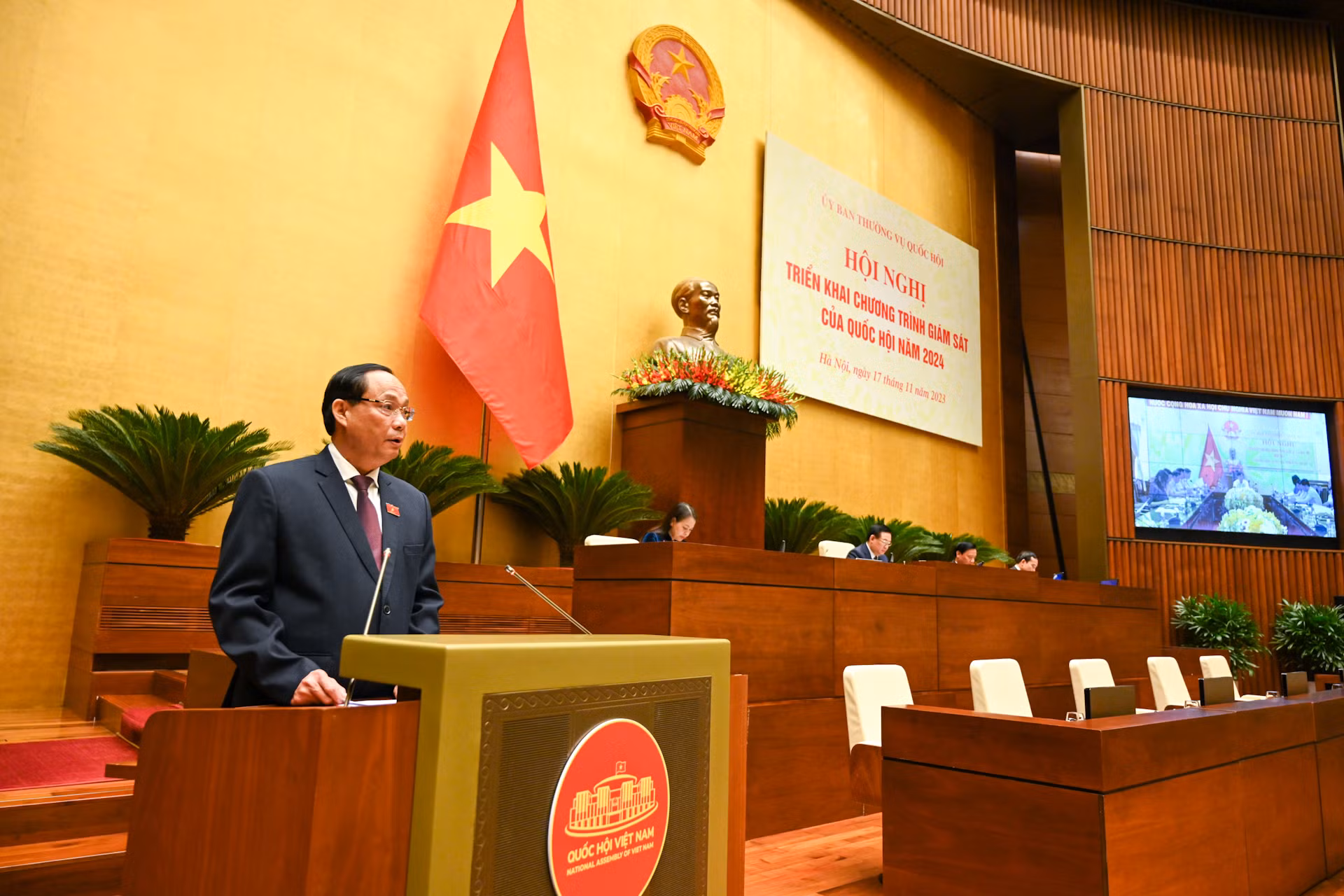 Phó Chủ tịch Quốc hội Trần Quang Phương phát biểu khai mạc hội nghị. Phó Chủ tịch Quốc hội Trần Quang Phương phát biểu khai mạc hội nghị.