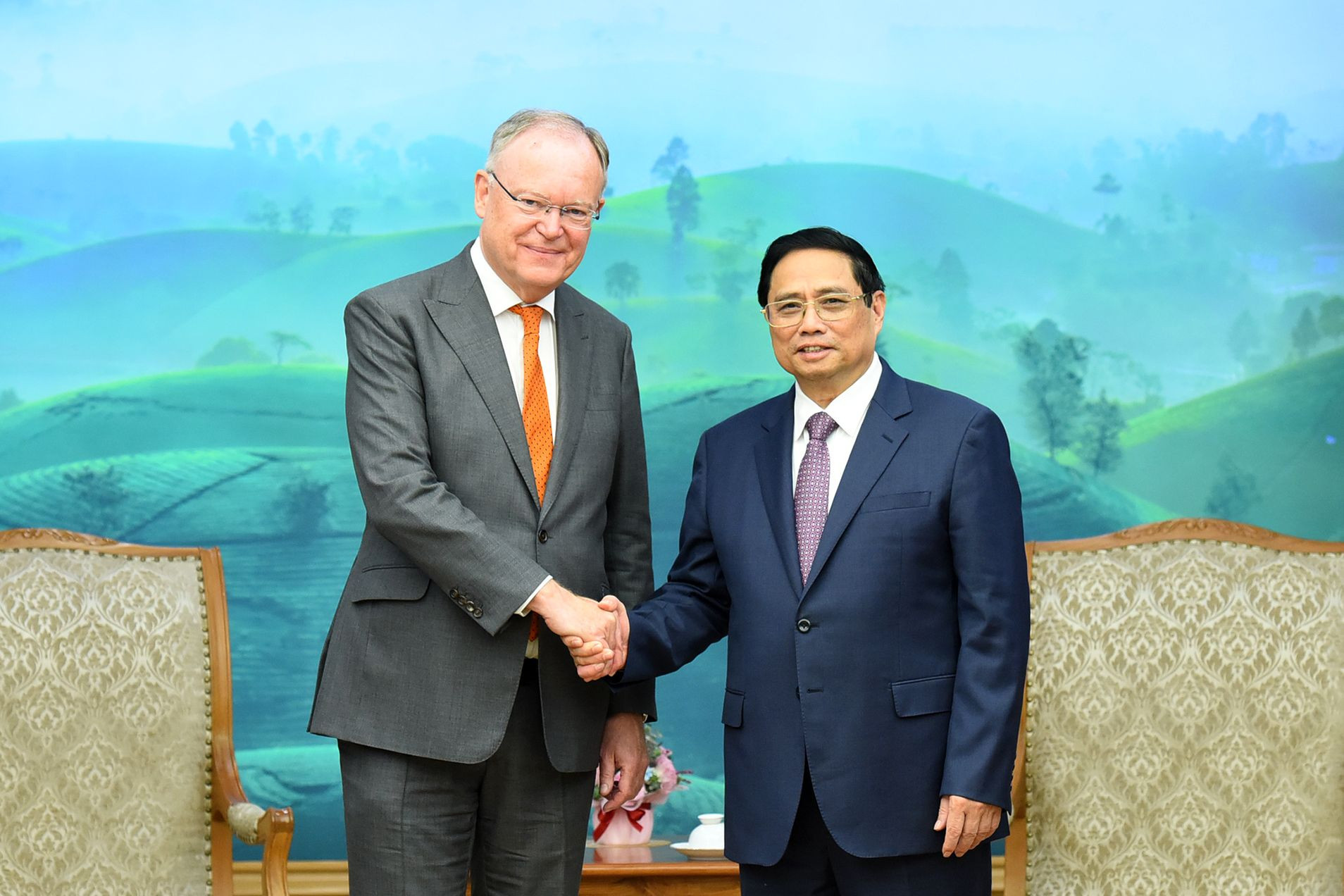 Thủ tướng Phạm Minh Chính đón ngài Stephan Weil, Thủ hiến bang Hạ Saxony.