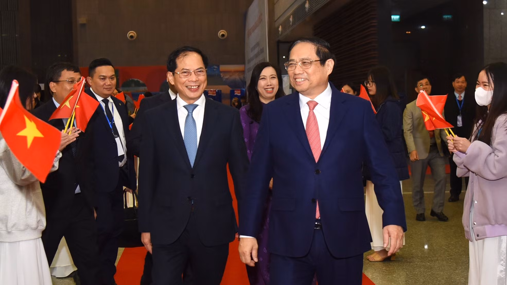 Thủ tướng Phạm Minh Chính dự Phiên họp toàn thể về ngoại giao kinh tế phục vụ phát triển đất nước.