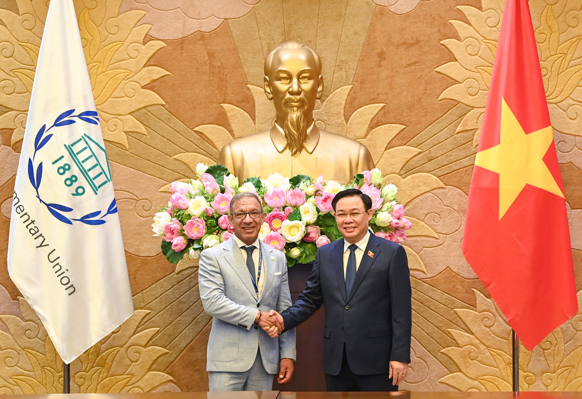 Chủ tịch Quốc hội Vương Đình Huệ và Chủ tịch IPU Duarte Pacheco tại buổi tiếp.