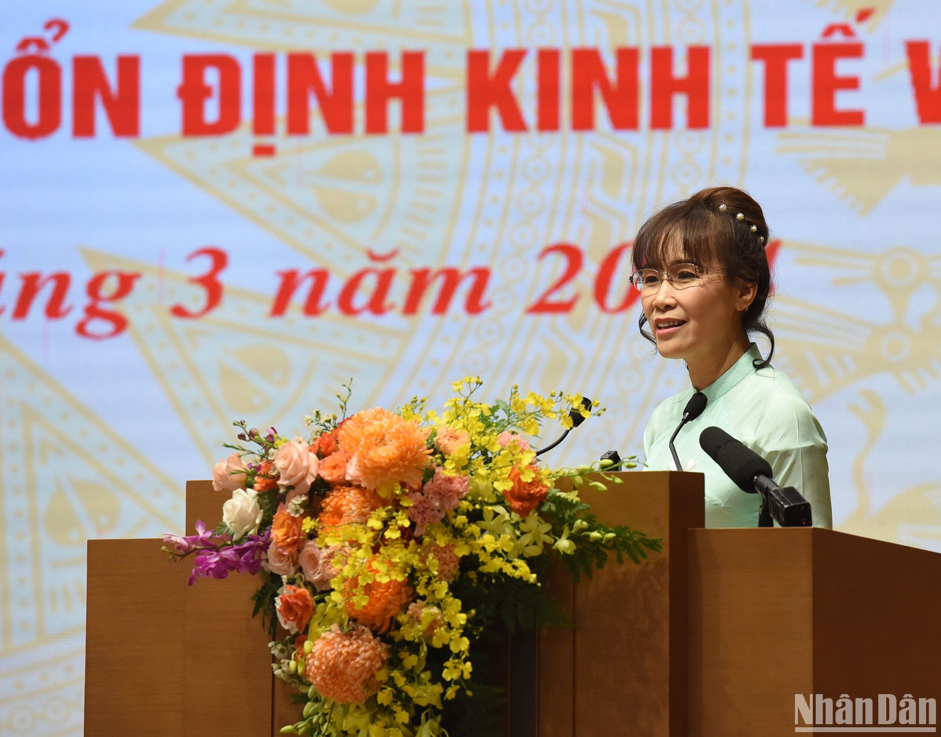 Bà Nguyễn Thị Phương Thảo, Phó Chủ tịch HĐQT HDBank: Tăng trưởng tín dụng nên đi đôi với chính sách miễn giảm thuế, phí, "khoan thư sức dân".