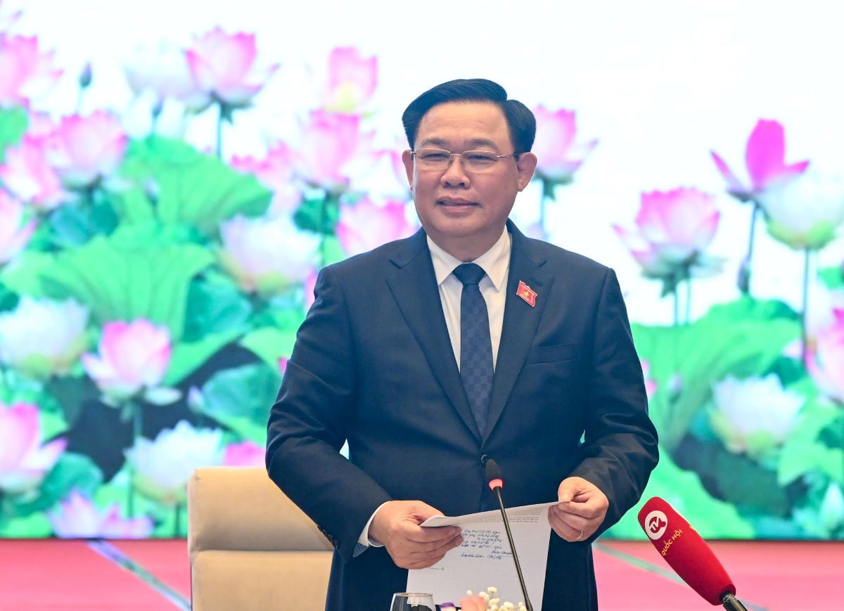 Chủ tịch Quốc hội Vương Đình Huệ phát biểu tại buổi lễ.