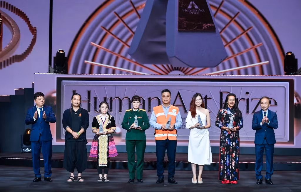 Giải Dự án Truyền cảm hứng mùa giải 2023 được trao cho 5 dự án gồm: Nuôi Em, Trái tim cho em, FAS Angel, Sáng kiến Ung thư Muối và Quỹ LOAN (LOAN Stiftung).