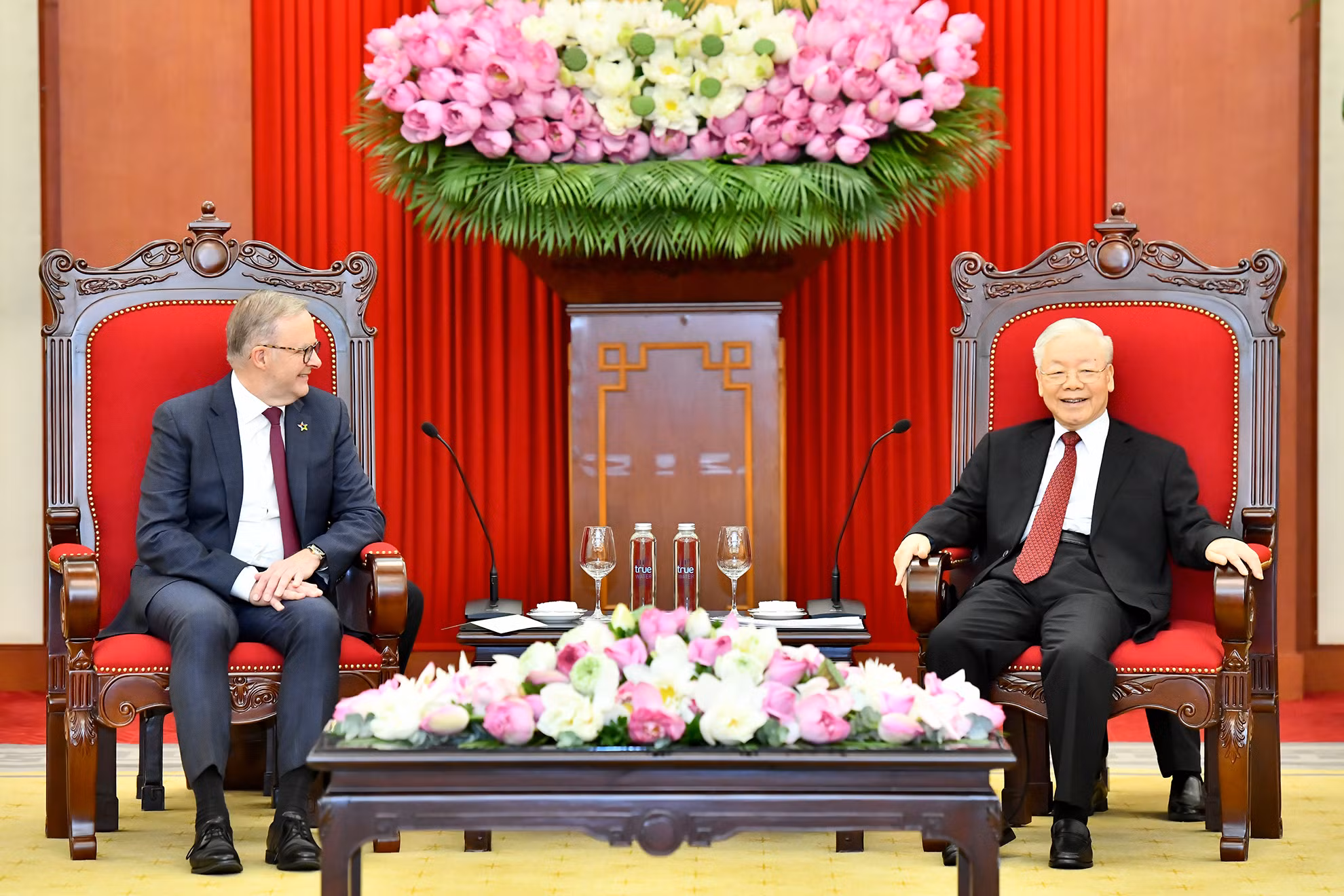 Tổng Bí thư Nguyễn Phú Trọng tiếp Thủ tướng Australia Anthony Albanese.