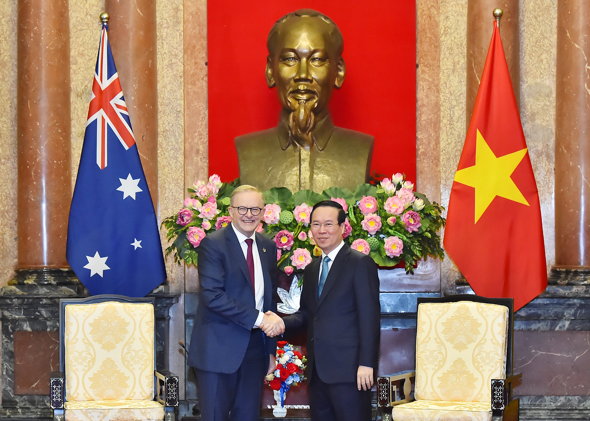 Chuyến thăm của Thủ tướng Anthony Albanese được thực hiện trong năm Việt Nam và Australia kỷ niệm 50 năm thiết lập quan hệ ngoại giao (1973-2023). Chuyến thăm còn tiếp tục góp phần củng cố tin cậy chính trị, thúc đẩy hợp tác nhiều mặt như chính trị-ngoại giao, quốc phòng-an ninh, kinh tế, đầu tư, lao động, giáo dục, công nghệ, biến đổi khí hậu, giao lưu nhân dân… giữa hai nước Việt Nam-Australia.