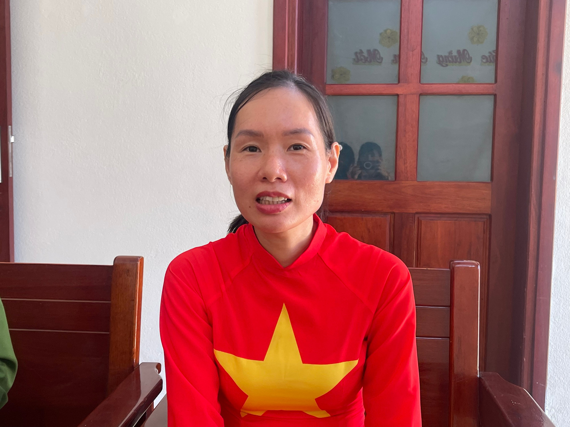 Chị Vi Thu Trang đã có hơn 6 năm sinh sống tại các đảo thuộc Huyện đảo Trường Sa. Chị Vi Thu Trang đã có hơn 6 năm sinh sống tại các đảo thuộc Huyện đảo Trường Sa.