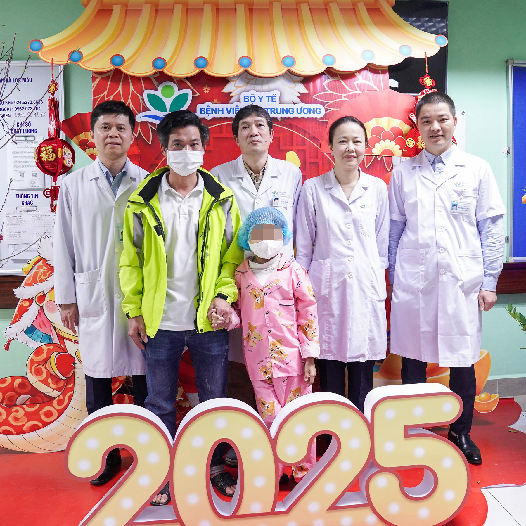 Bệnh nhi được ra viện chiều 17/1.