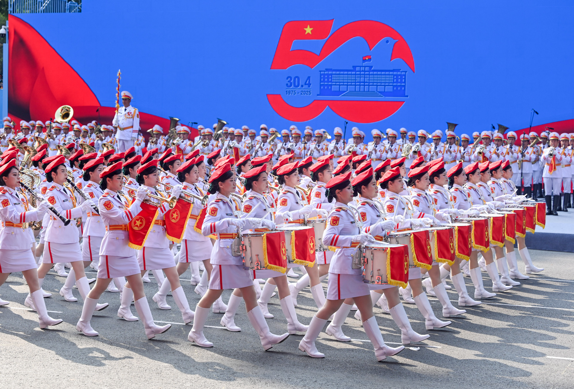 Lễ Kỷ niệm 50 năm Ngày Giải phóng miền nam, thống nhất đất nước ảnh 142 Lễ Kỷ niệm 50 năm Ngày Giải phóng miền nam, thống nhất đất nước ảnh 142