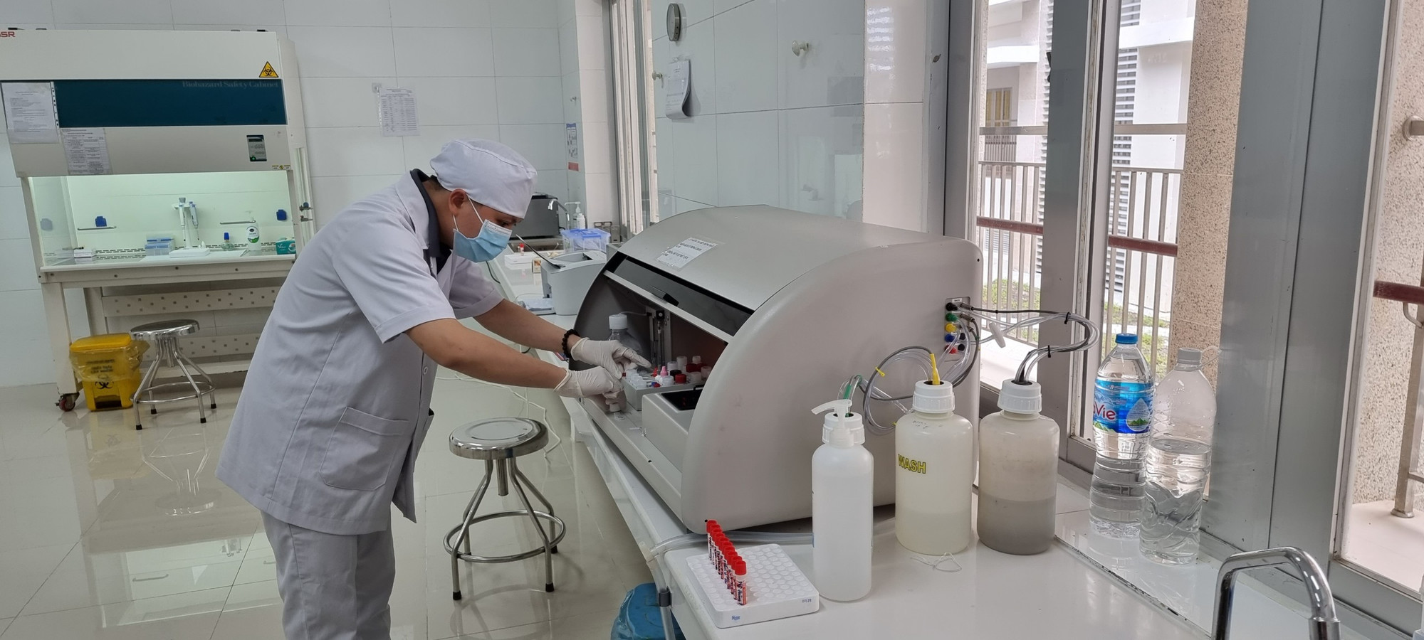 Tăng cường tư vấn đối tượng nguy cơ xét nghiệm để tầm soát. Tăng cường tư vấn đối tượng nguy cơ xét nghiệm để tầm soát.