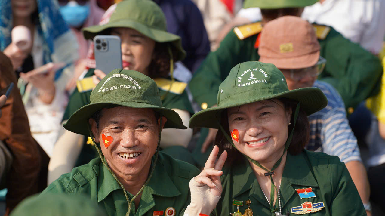 Lễ Kỷ niệm 50 năm Ngày Giải phóng miền nam, thống nhất đất nước ảnh 251 Lễ Kỷ niệm 50 năm Ngày Giải phóng miền nam, thống nhất đất nước ảnh 251