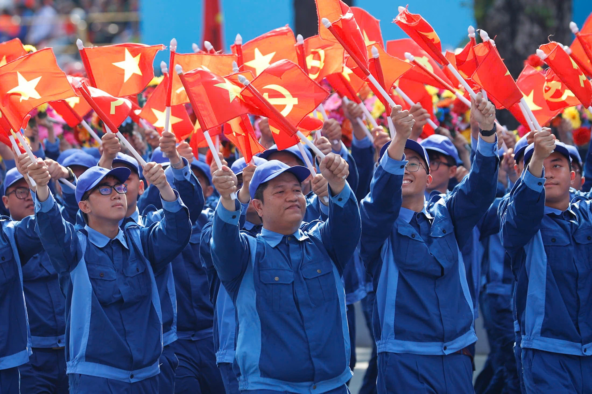 Lễ Kỷ niệm 50 năm Ngày Giải phóng miền nam, thống nhất đất nước ảnh 222 Lễ Kỷ niệm 50 năm Ngày Giải phóng miền nam, thống nhất đất nước ảnh 222