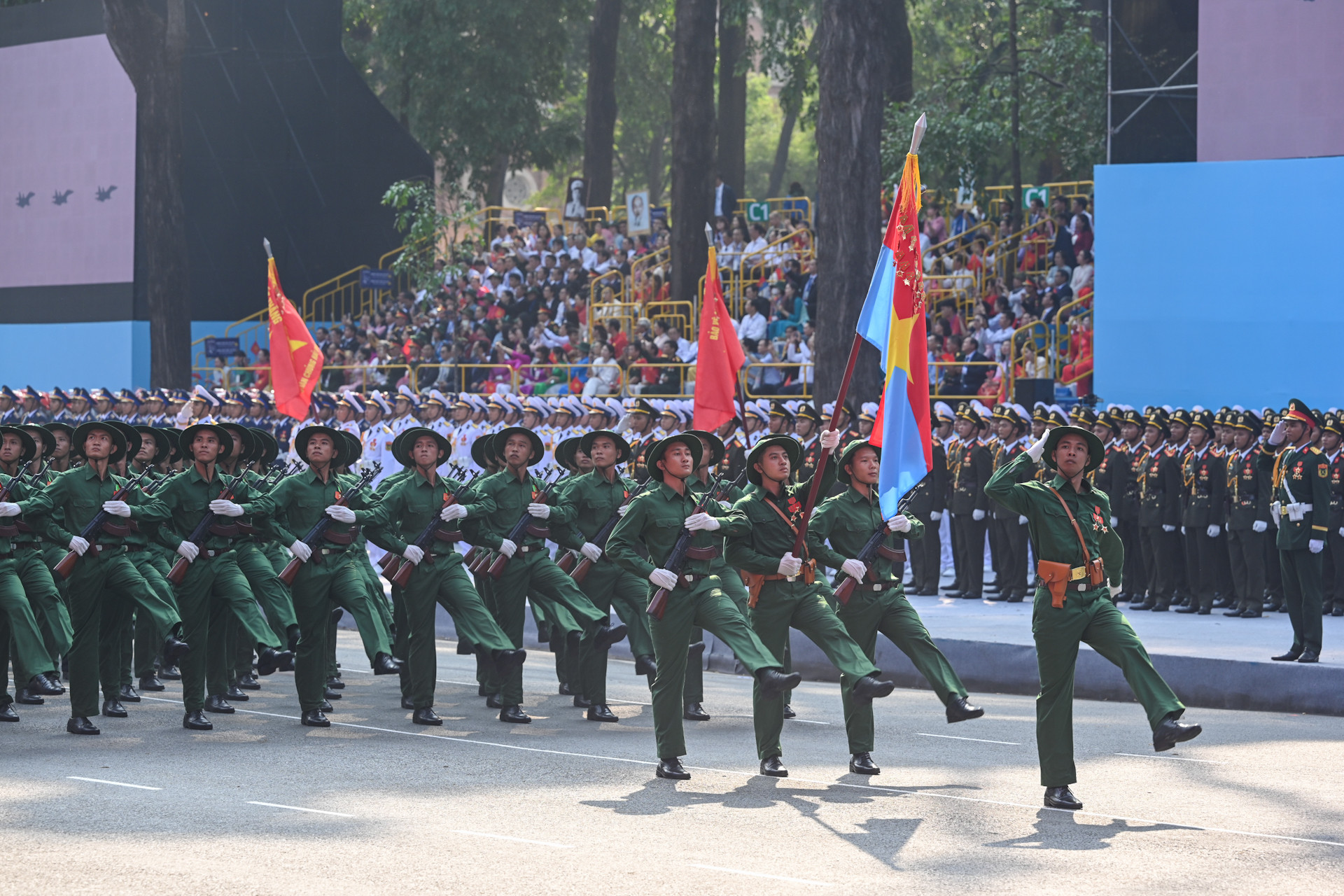 Lễ Kỷ niệm 50 năm Ngày Giải phóng miền nam, thống nhất đất nước ảnh 140 Lễ Kỷ niệm 50 năm Ngày Giải phóng miền nam, thống nhất đất nước ảnh 140