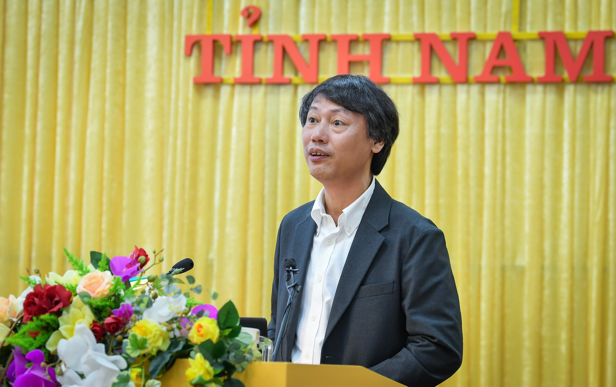 Phó Giáo sư, Tiến sĩ Hoàng Văn Hoan, Phó Vụ trưởng Vụ Các trường chính trị, Học viện Chính trị Quốc gia Hồ Chí Minh chia sẻ về tính tất yếu và điều kiện phát triển kinh tế xanh.