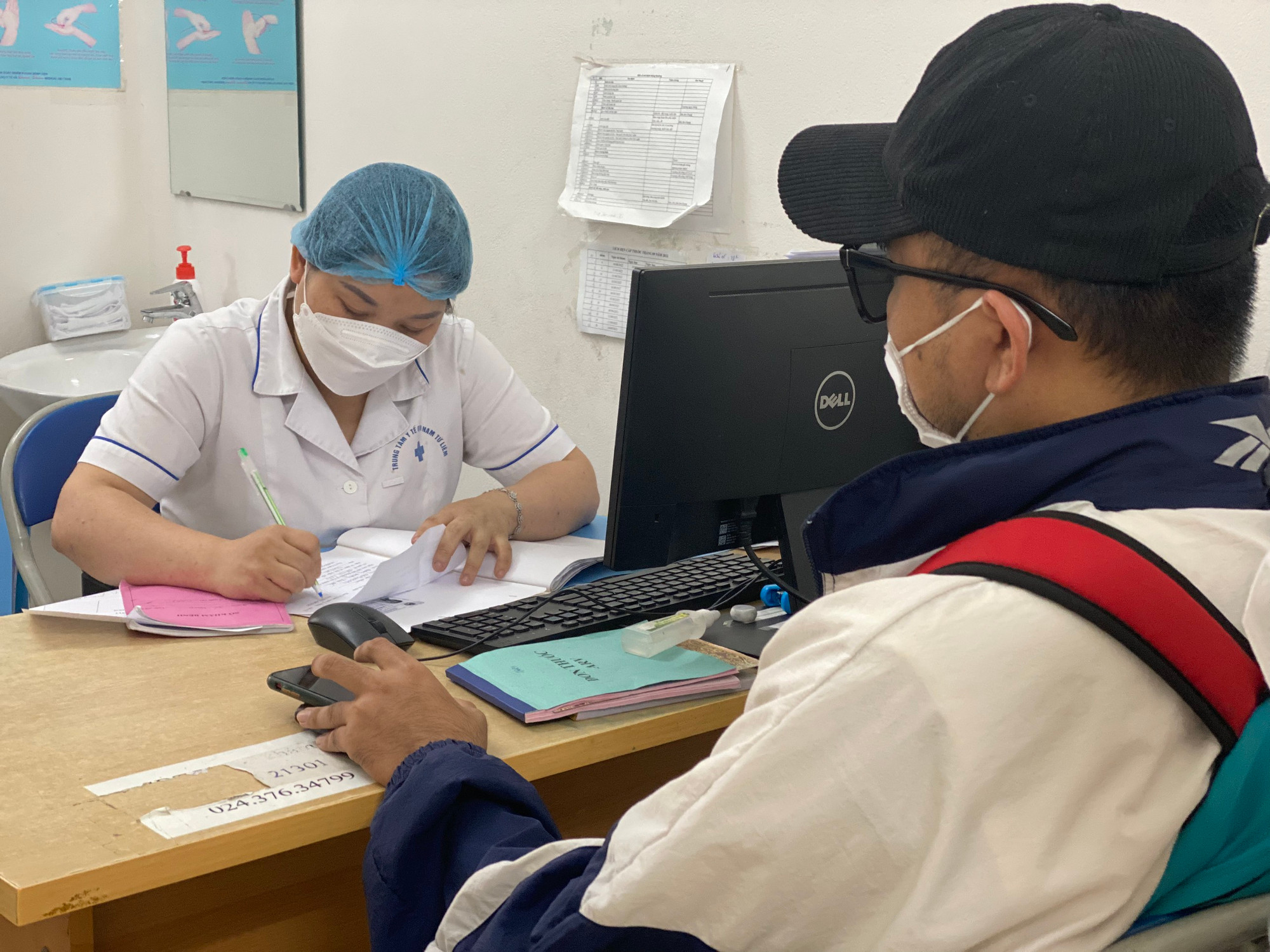 CDC một số địa phương đề nghị nên giảm độ tuổi trẻ được tự đi xét nghiệm khẳng định HIV.