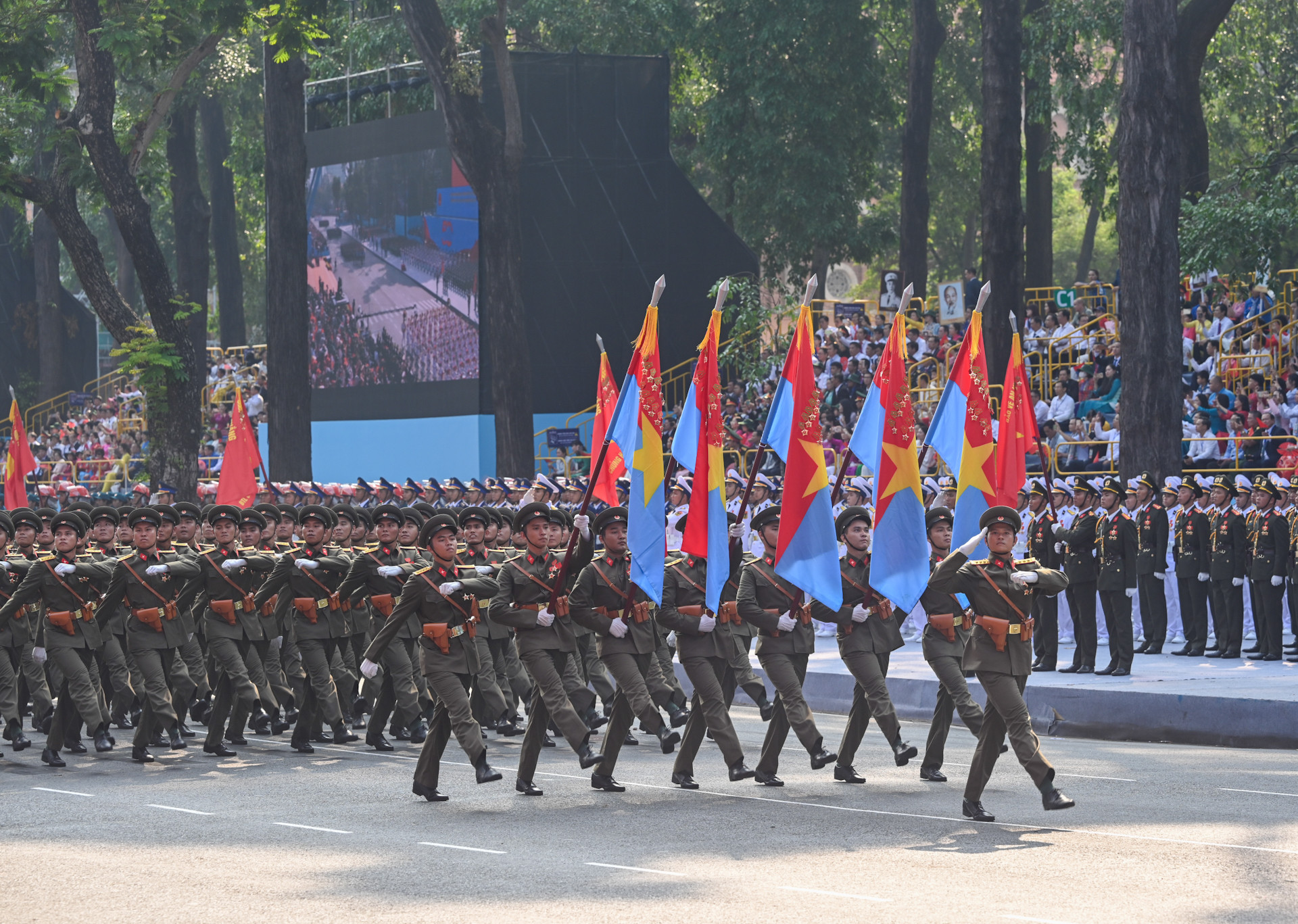 Lễ Kỷ niệm 50 năm Ngày Giải phóng miền nam, thống nhất đất nước ảnh 144 Lễ Kỷ niệm 50 năm Ngày Giải phóng miền nam, thống nhất đất nước ảnh 144