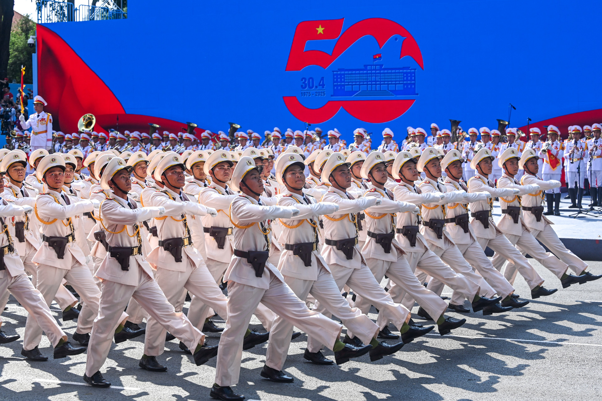 Lễ Kỷ niệm 50 năm Ngày Giải phóng miền nam, thống nhất đất nước ảnh 195 Lễ Kỷ niệm 50 năm Ngày Giải phóng miền nam, thống nhất đất nước ảnh 195