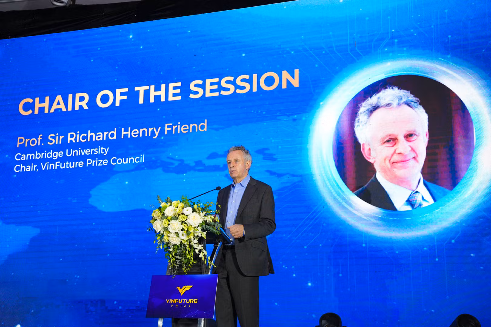 Giáo sư Richard Friend: "Tôi chắc chắn rằng khi những Chủ nhân Giải thưởng được công bố tại Lễ trao giải VinFuture vào tháng 12 tới đây sẽ mang đến bất ngờ thú vị cho công chúng".