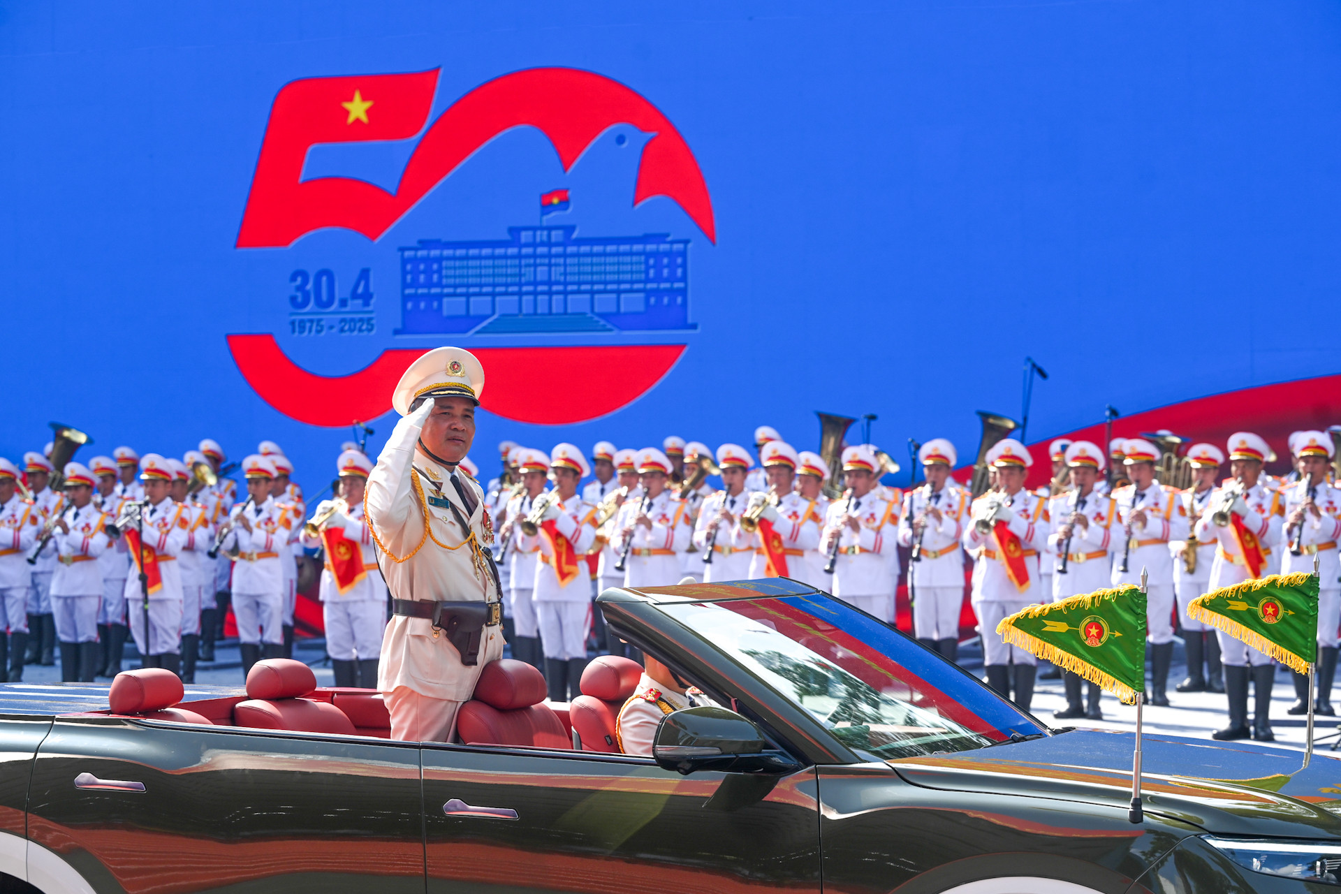 Lễ Kỷ niệm 50 năm Ngày Giải phóng miền nam, thống nhất đất nước ảnh 188 Lễ Kỷ niệm 50 năm Ngày Giải phóng miền nam, thống nhất đất nước ảnh 188