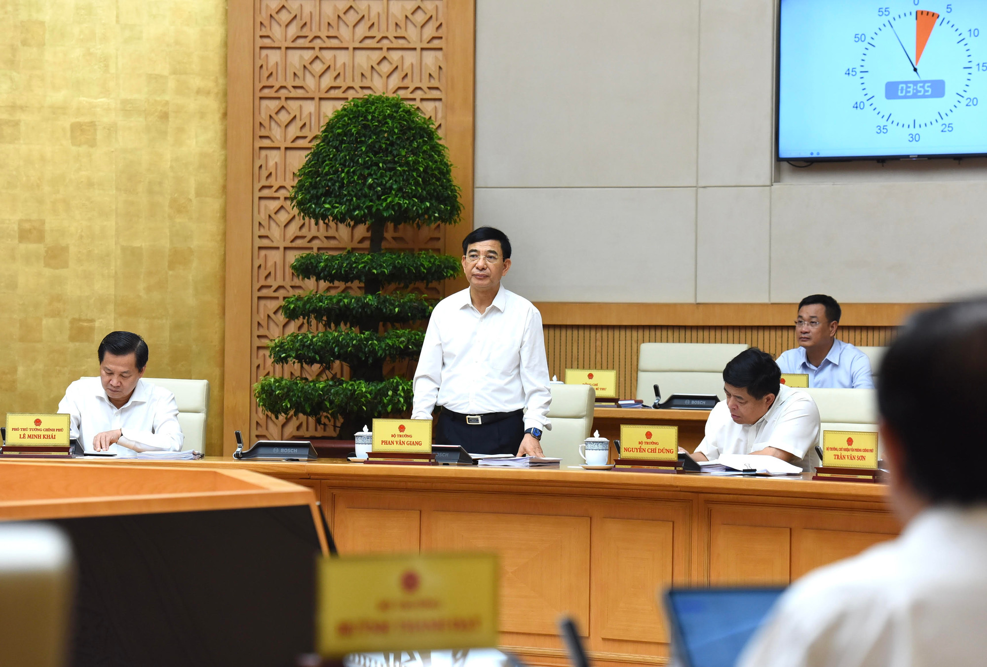 Bộ trưởng Quốc phòng Phan Văn Giang phát biểu.