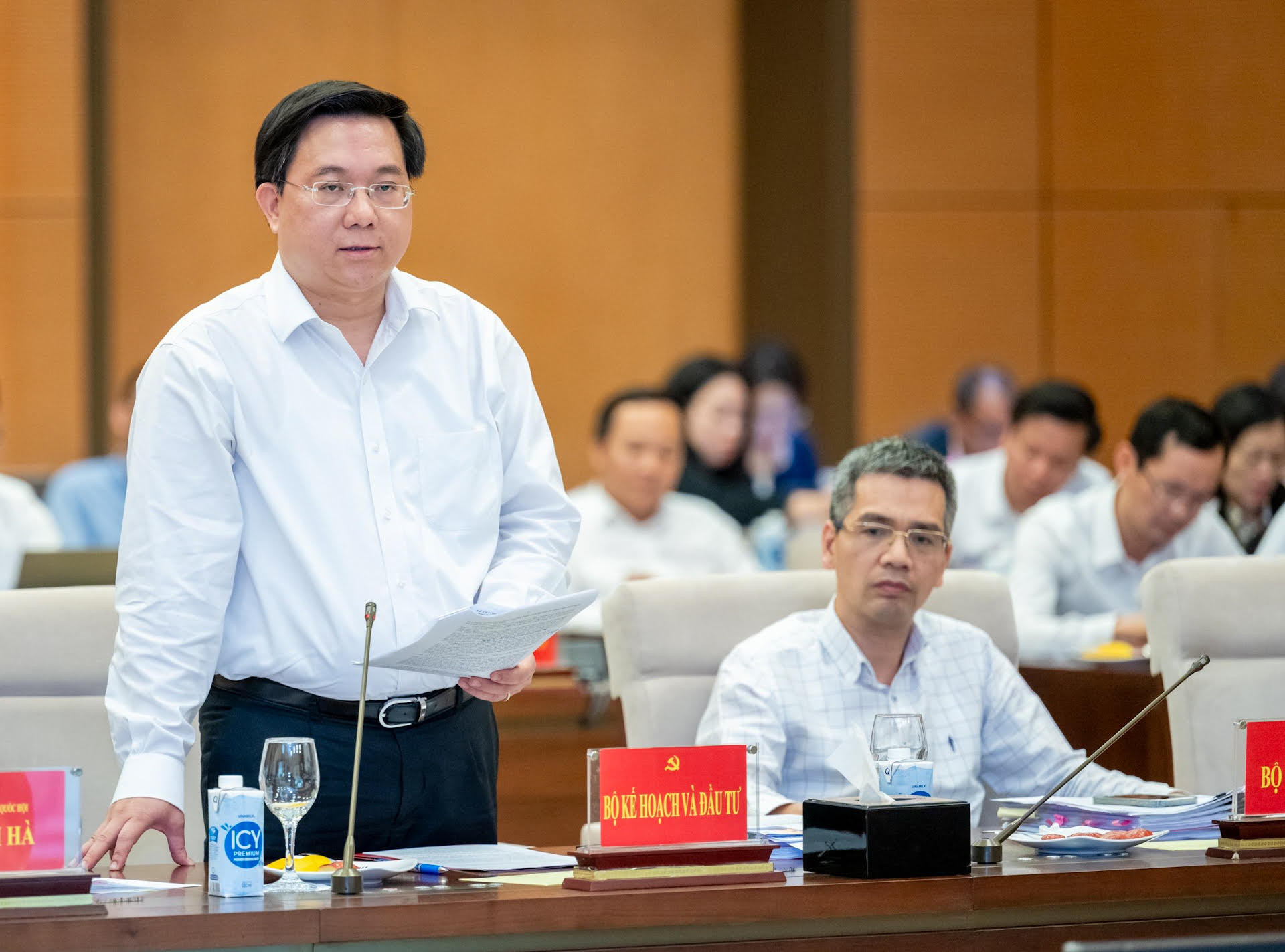 Thứ trưởng Bộ Kế hoạch và Đầu tư Trần Duy Đông phát biểu tại buổi làm việc.