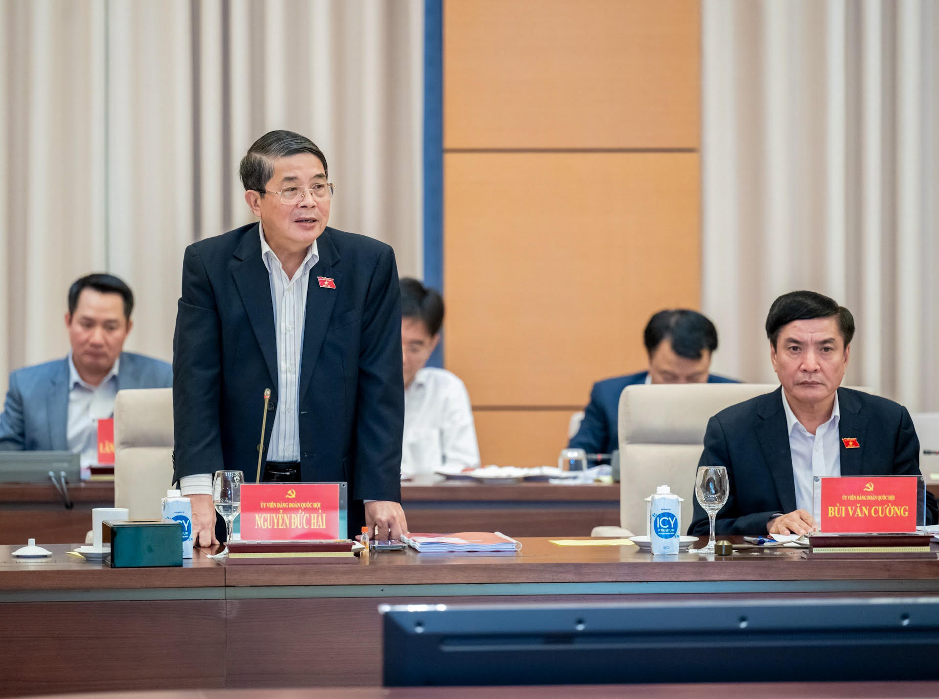 Phó Chủ tịch Quốc hội Nguyễn Đức Hải phát biểu tại buổi làm việc.