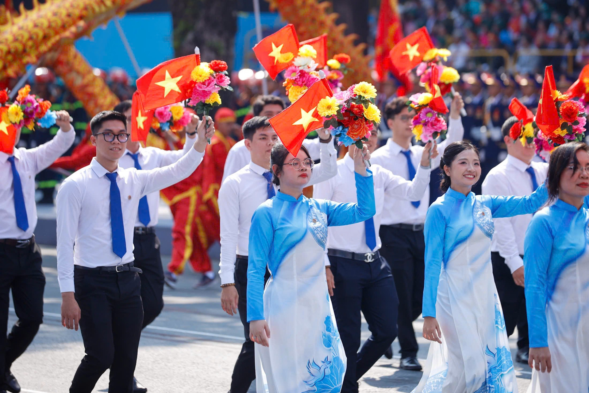 Lễ Kỷ niệm 50 năm Ngày Giải phóng miền nam, thống nhất đất nước ảnh 198 Lễ Kỷ niệm 50 năm Ngày Giải phóng miền nam, thống nhất đất nước ảnh 198