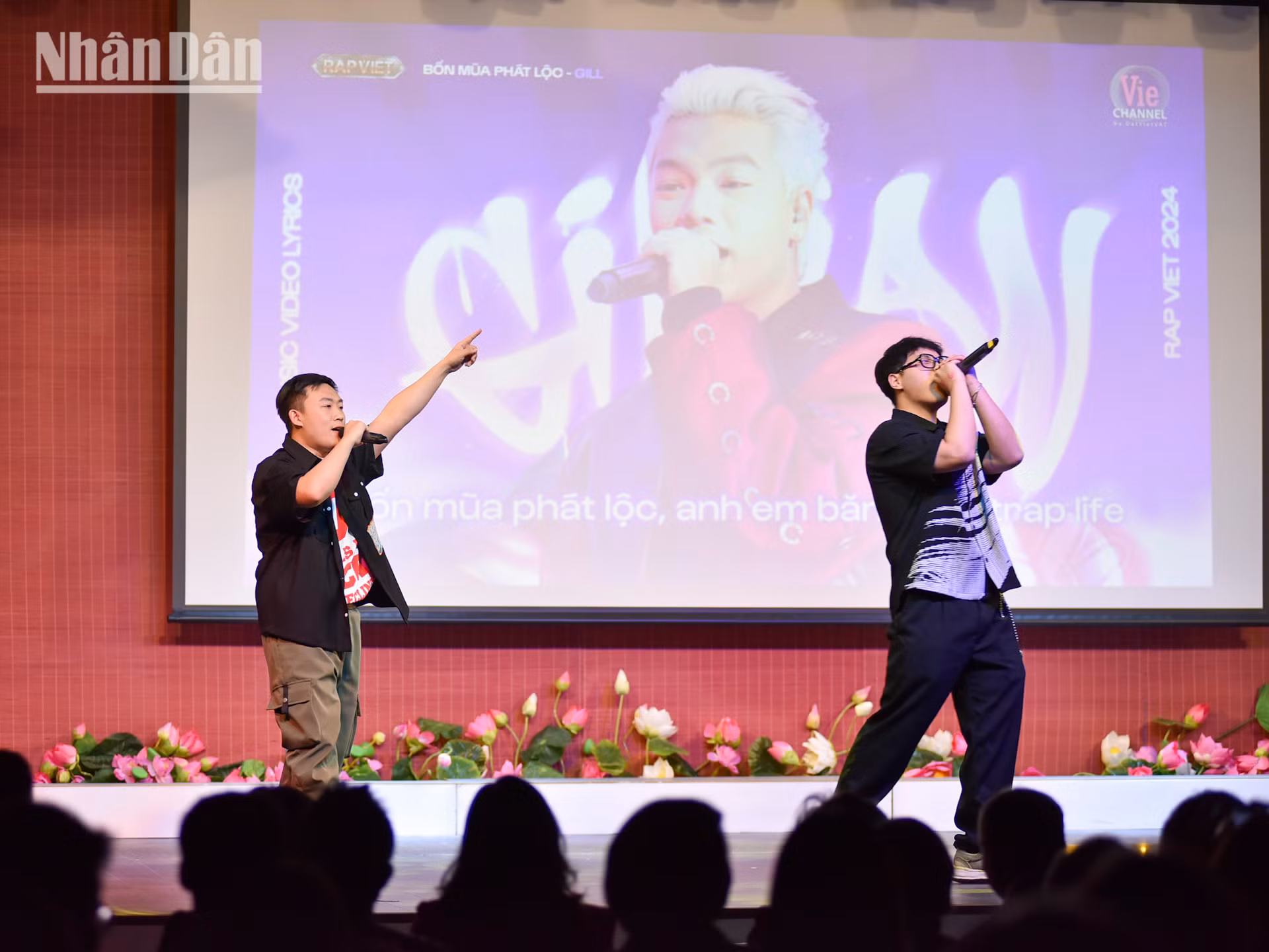 Đại sứ khẳng định: Thanh niên, sinh viên Việt Nam tại Pháp có những đóng góp quan trọng cho quan hệ hợp tác và hữu nghị giữa hai quốc gia, đồng thời là nhân tố có thể đóng góp tích cực cho những bước phát triển mới của đất nước trong năm mới 2025.