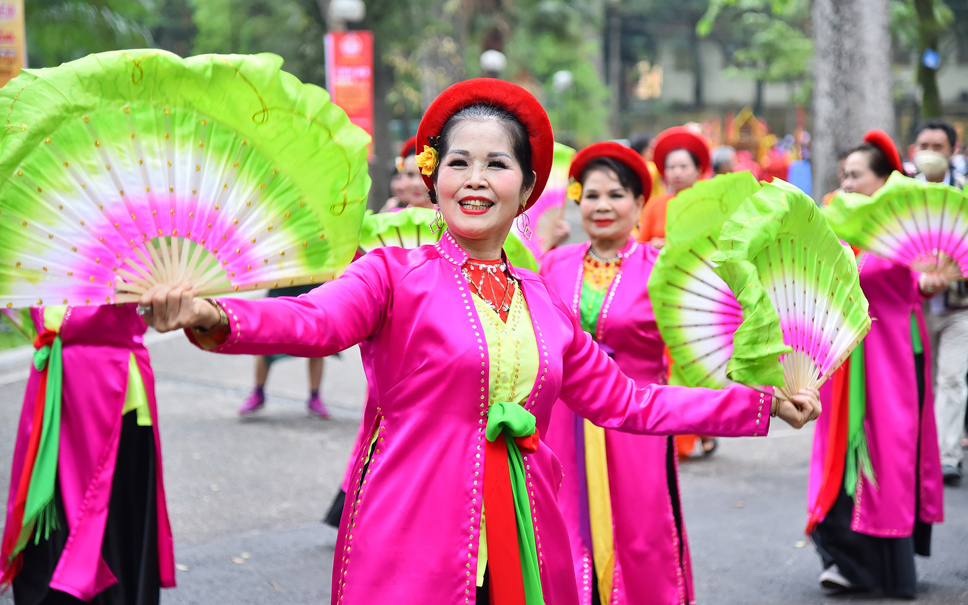 Ngoài ra, Lễ hội Kỷ niệm 980 năm Thập tam trại còn là hoạt động thực hiện theo Chương trình số 09 của Quận ủy Ba Đình về “Phát triển sự nghiệp văn hoá, xây dựng người Ba Đình-Hà Nội thanh lịch-văn minh; bảo đảm an sinh xã hội, nâng cao chất lượng cuộc sống nhân dân; các Đề án về “Bảo tồn và phát huy giá trị di tích lịch sử, phát triển du lịch trên địa bàn quận giai đoạn 2020-2025”.