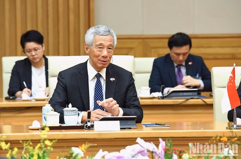 Thủ tướng Lý Hiển Long phát biểu tại buổi hội đàm.