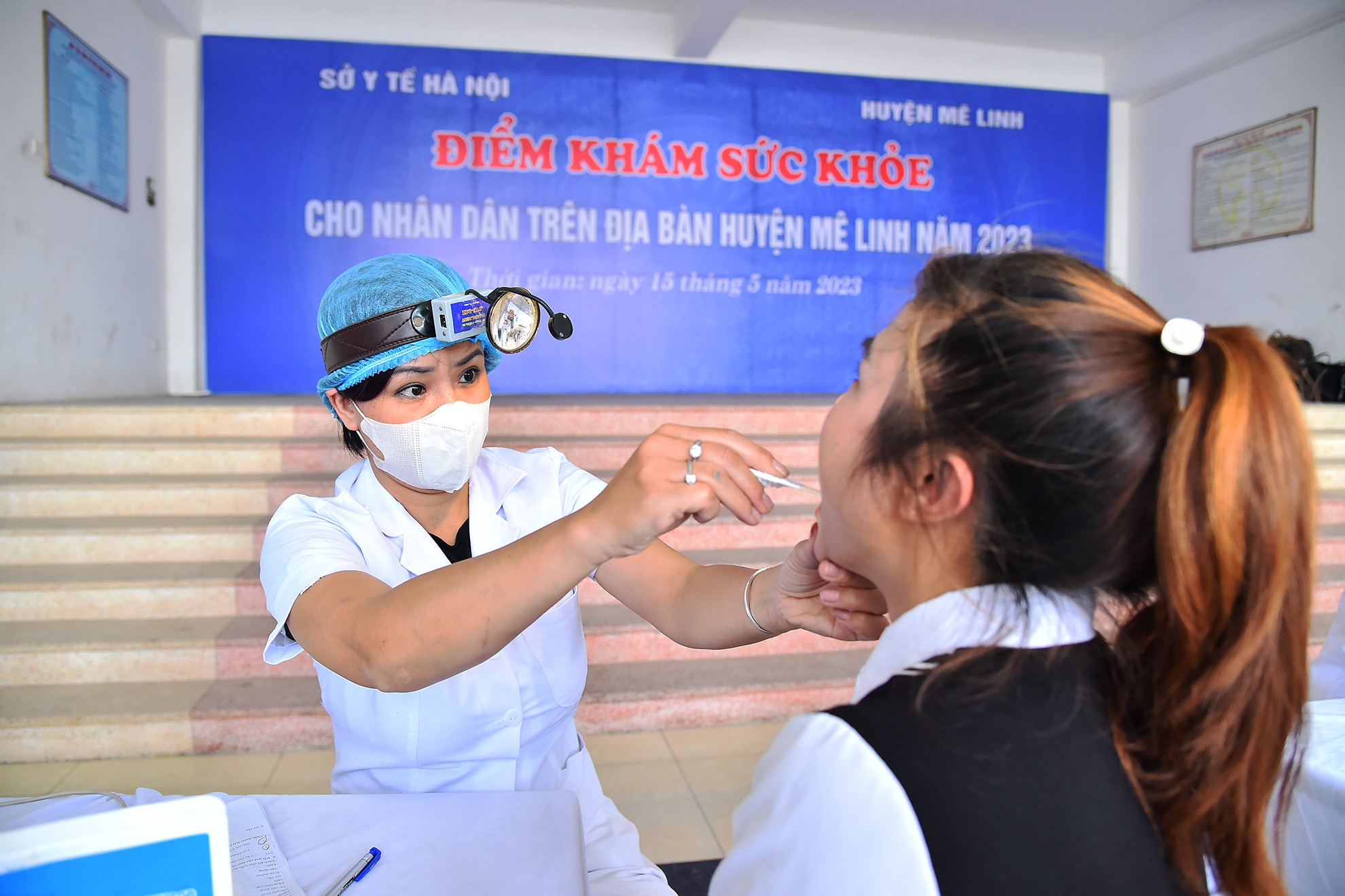 Chương trình khám, quản lý sức khỏe cho nhân dân trên địa bàn huyện Mê Linh năm 2023 là một trong những hoạt động có ý nghĩa nhân văn, sâu sắc và hết sức thiết thực trong công tác quản lý, chăm sóc, bảo vệ cũng như nâng cao sức khỏe cho người dân.