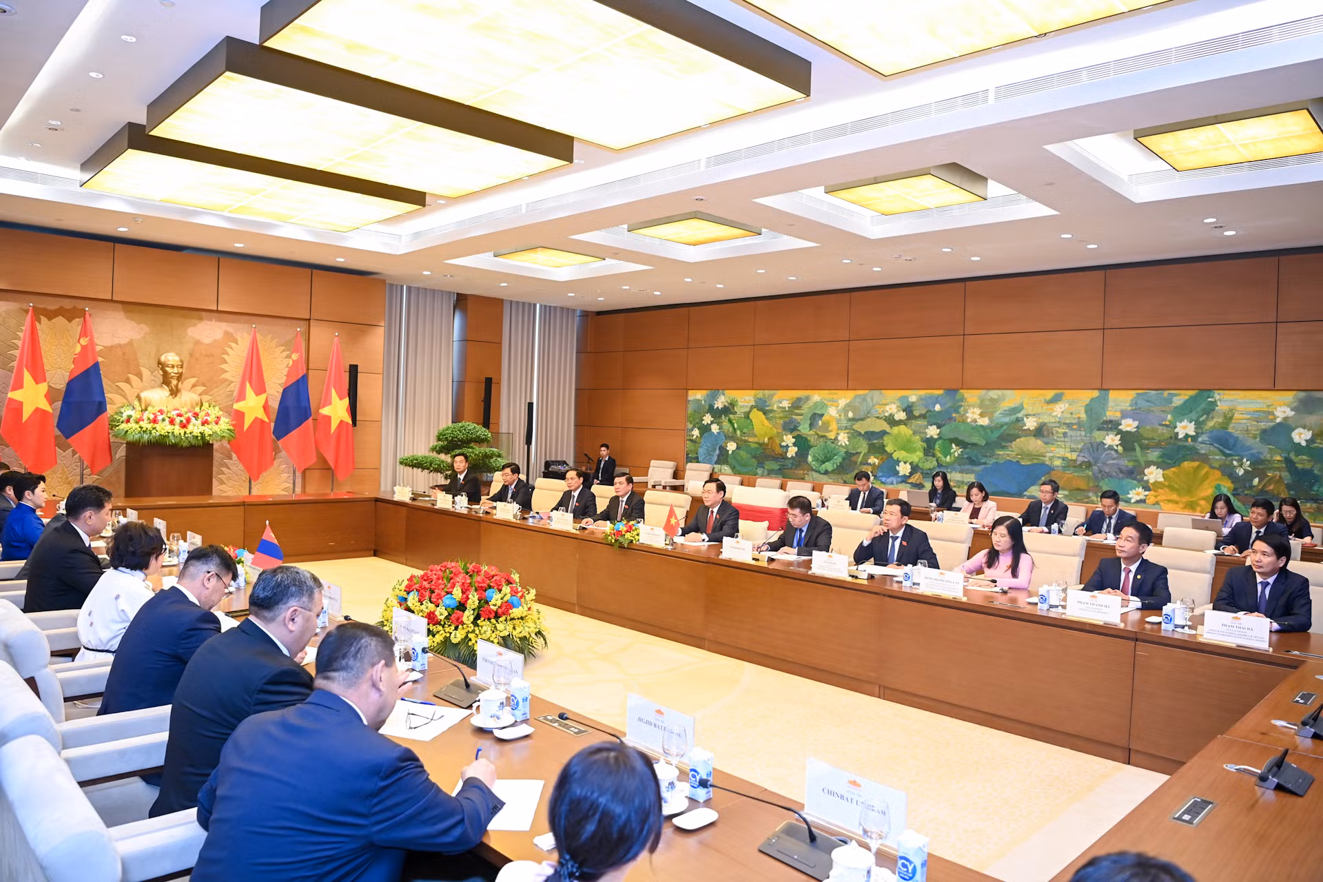 Quang cảnh buổi hội kiến tại Nhà Quốc hội.
