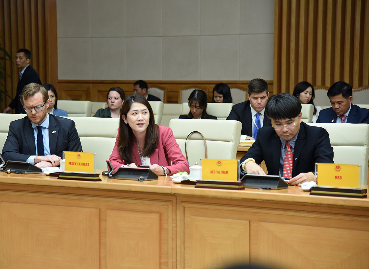 Đại diện công ty Chuyển phát nhanh Quốc Tế Fedex Express phát biểu.