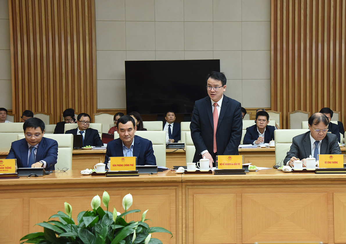 Đại diện lãnh đạo Bộ Kế hoạch và Đầu tư phát biểu.