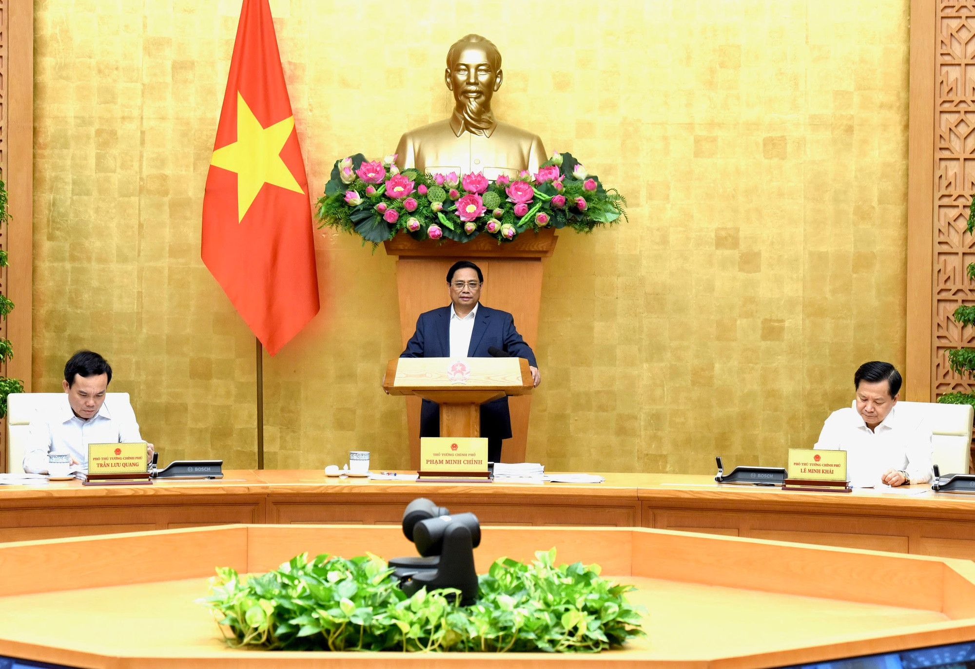 Thủ tướng Phạm Minh Chính dự và chủ trì hội nghị.