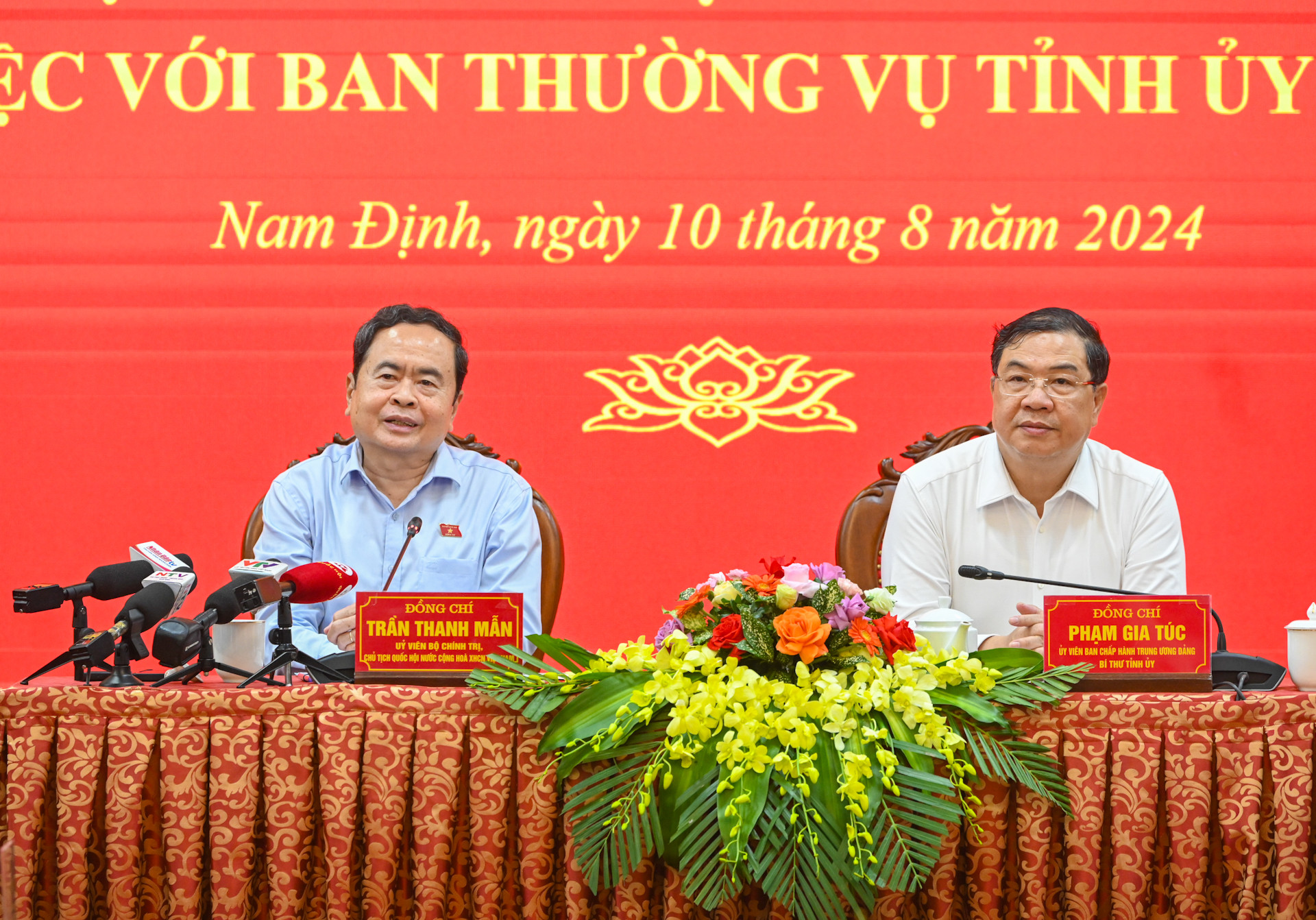 Chủ tịch Quốc hội Trần Thanh Mẫn chủ trì buổi làm việc với Ban Thường vụ Tỉnh ủy Nam Định.